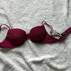 🦋 3/$20 Adore Me Maroon Lace 34B Bra